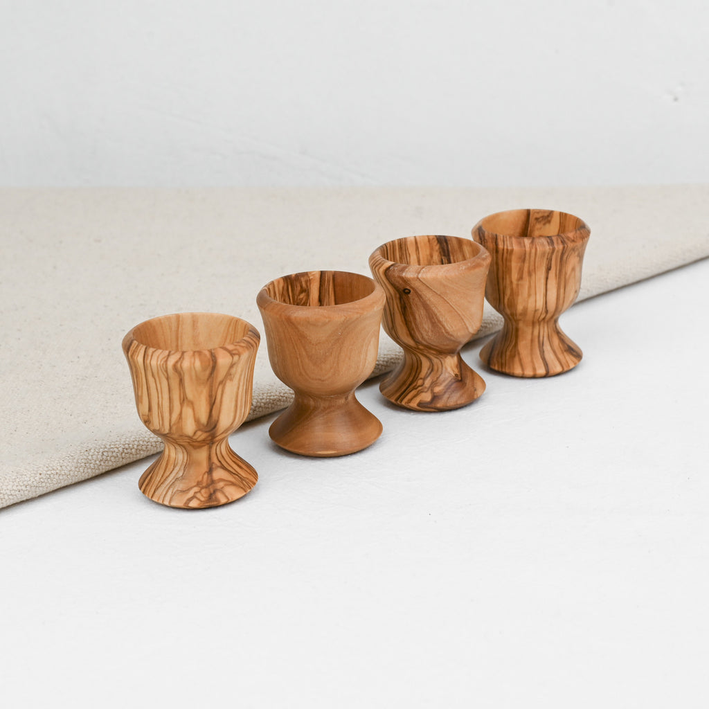 Coquetier en bois d'olivier