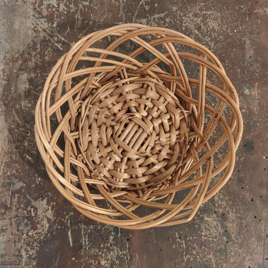 Panier tresses en osier naturel