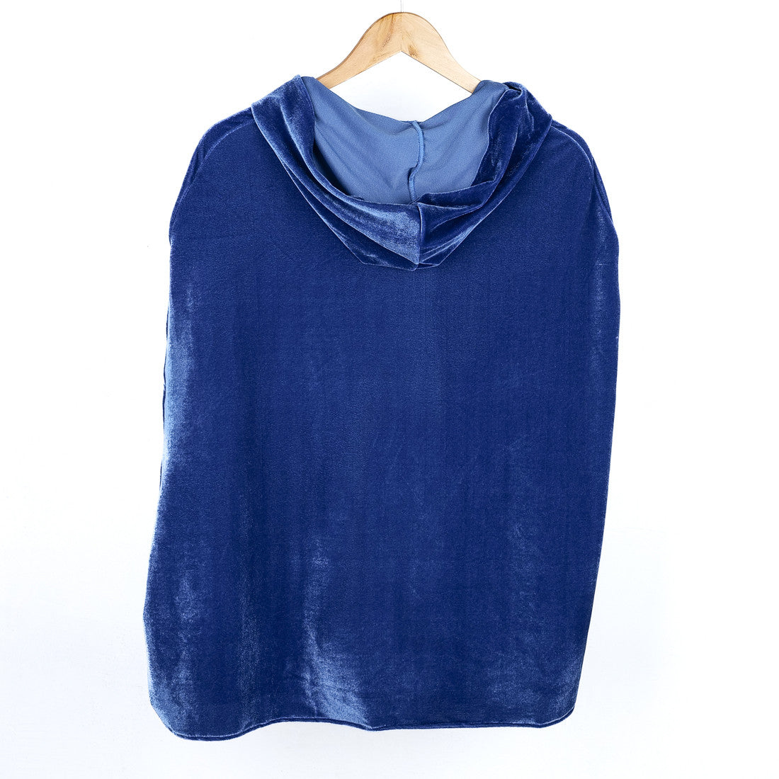 Costume cape de velours bleu