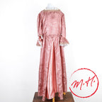 Costume de marquise vieux rose