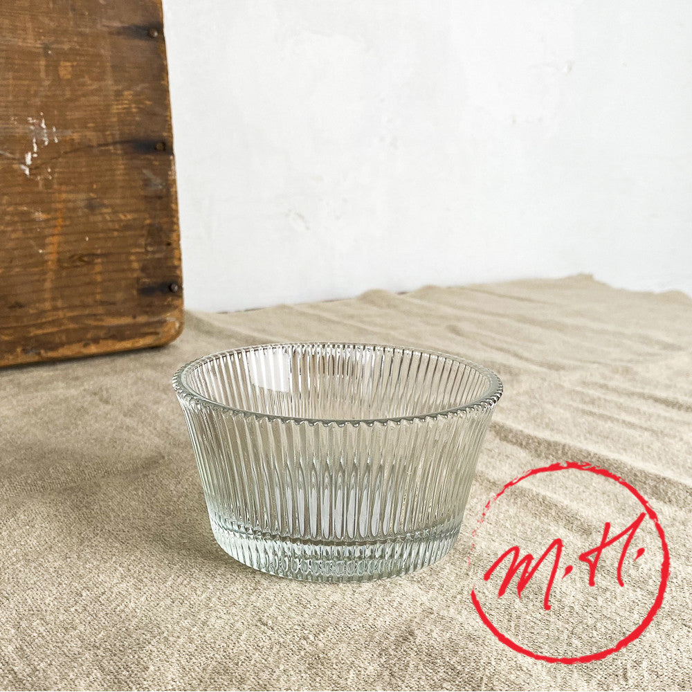 Coupelle en verre plissé