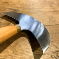 Couteau demi-lune pour cuir