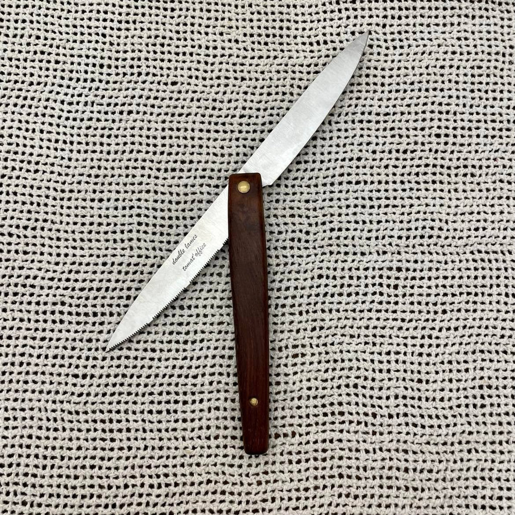 Couteau double lames pivotantes