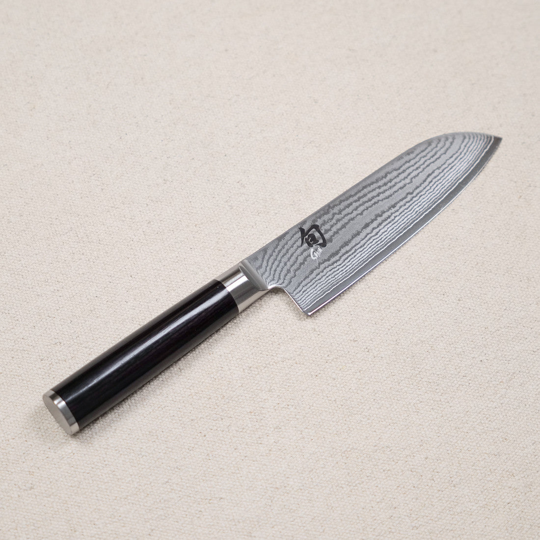 Couteau Shun Damas Santoku