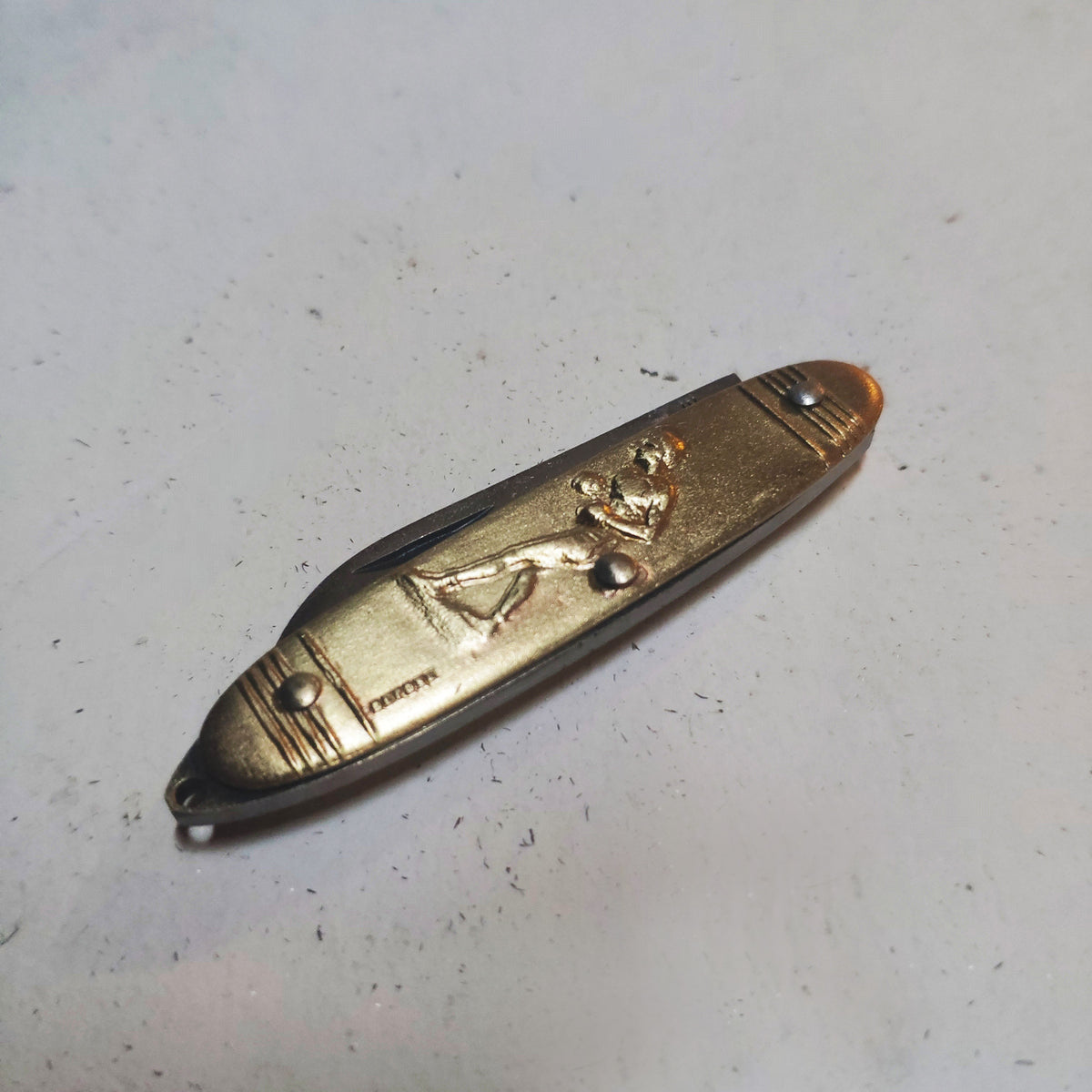 Couteau navette Coursolle sport