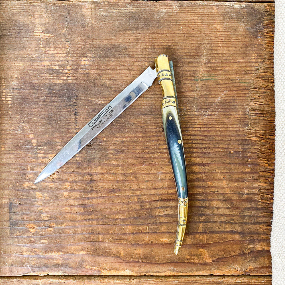 Couteau ouvre-lettre