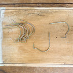 Crochets plaque de plâtre La Guêpe