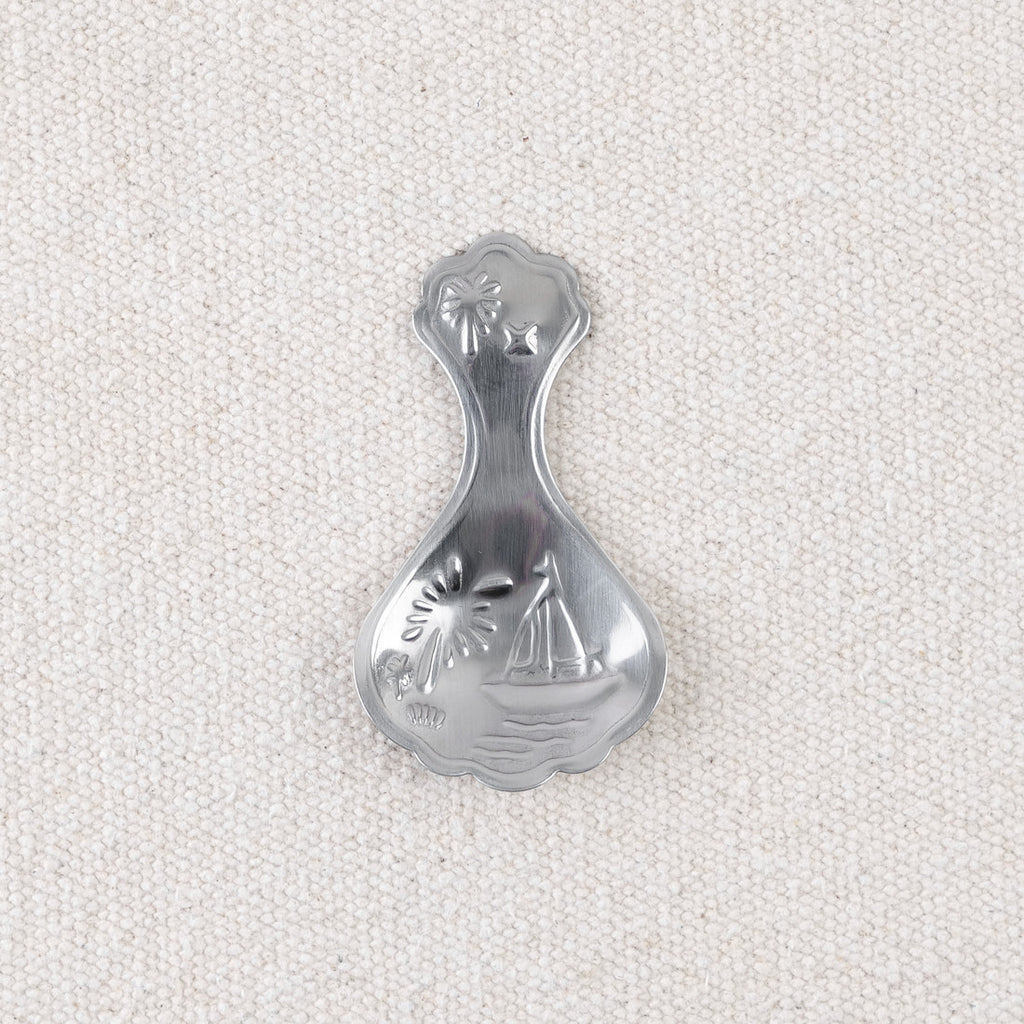 Cuillère à thé festonnée