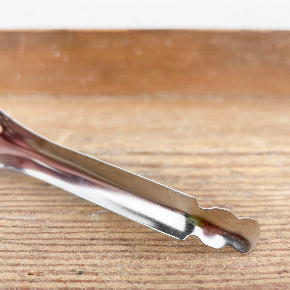 Cuillère percée pour cuisine moléculaire