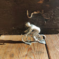 Cycliste non peint