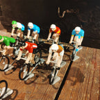 Cycliste peint