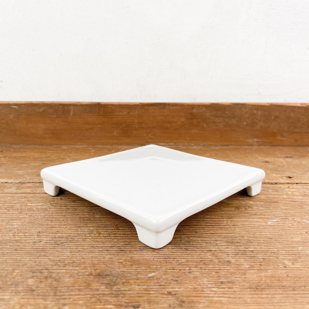 Dessous de plat en porcelaine