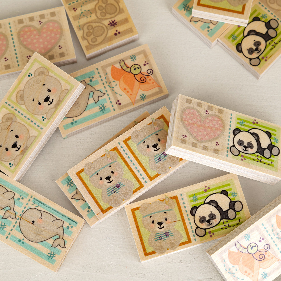 Dominos animaux en bois
