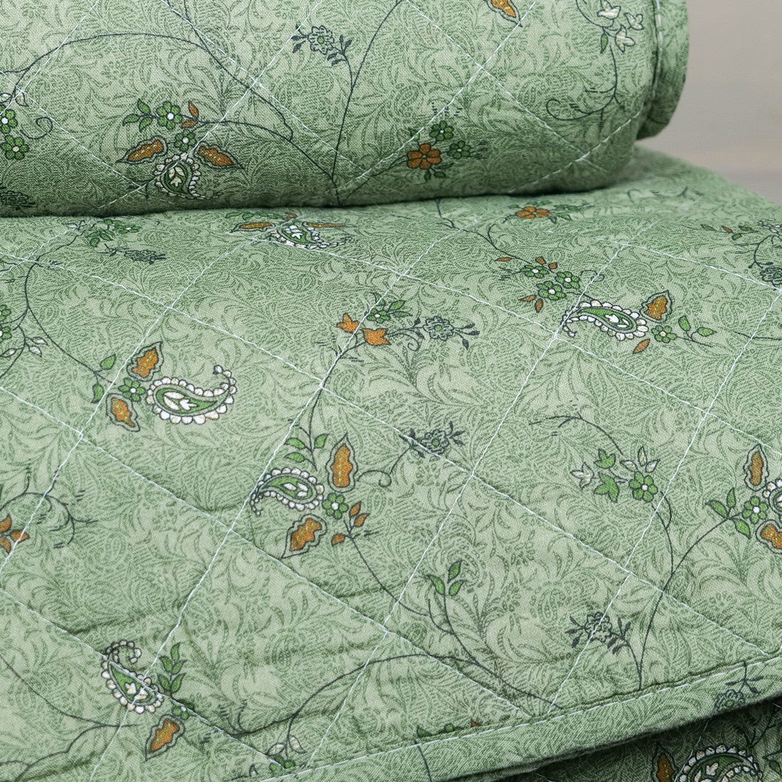 Édredon vert à fleurs