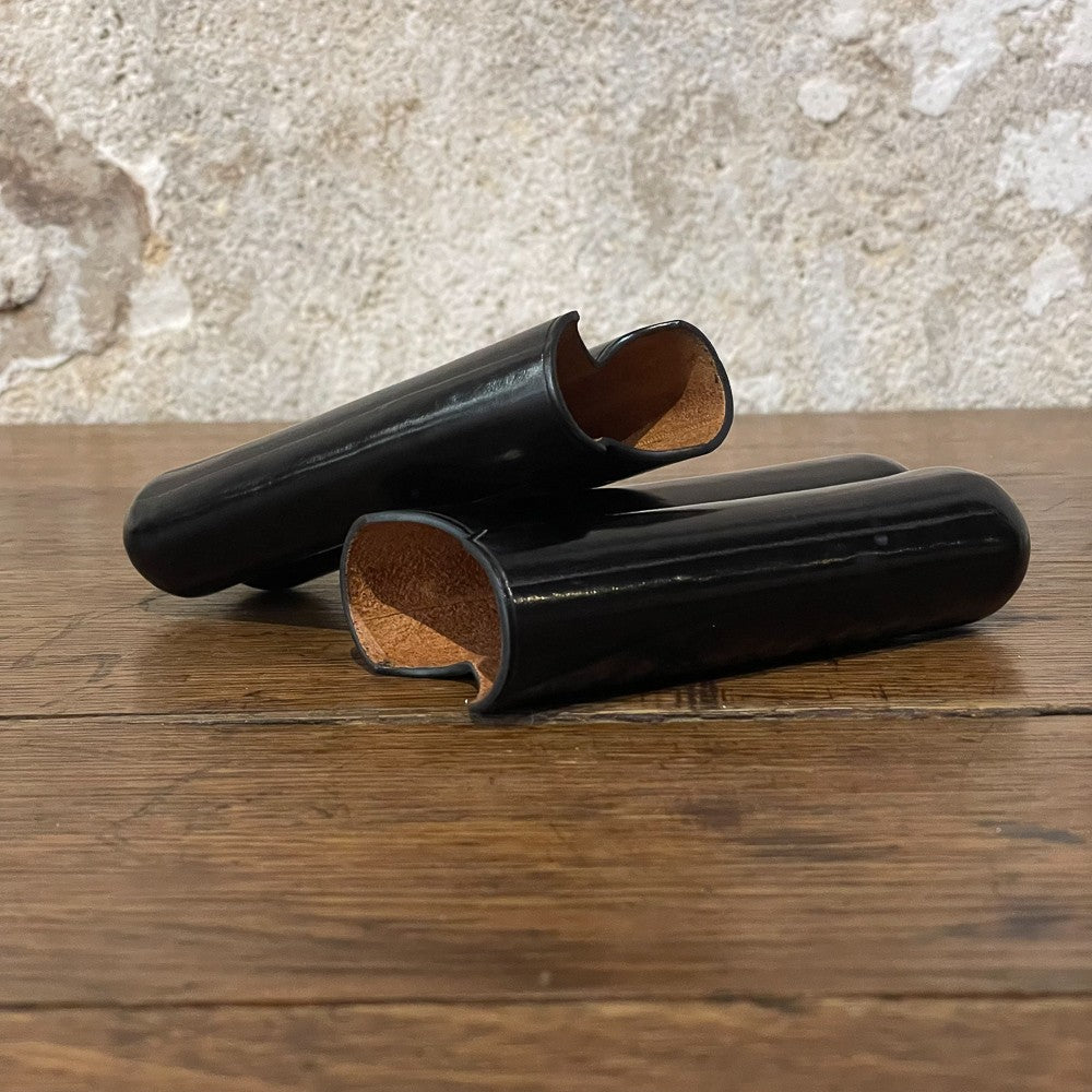 Etui à cigares en cuir noir