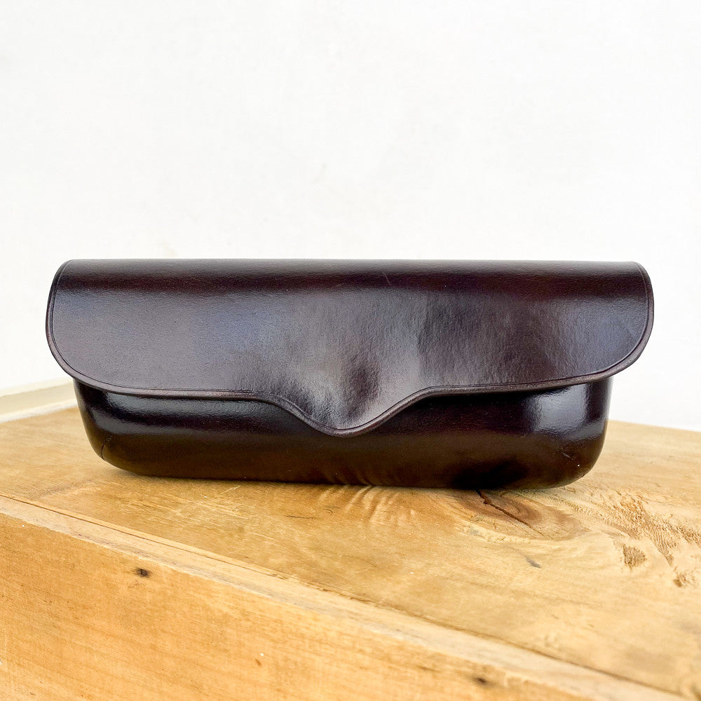 Etui à lunettes en cuir à rabat