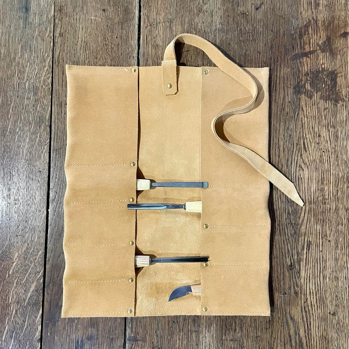 Etui roulable en cuir
