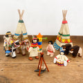 Figurines indiens et leur camp