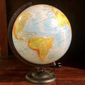 Globe terrestre lumineux