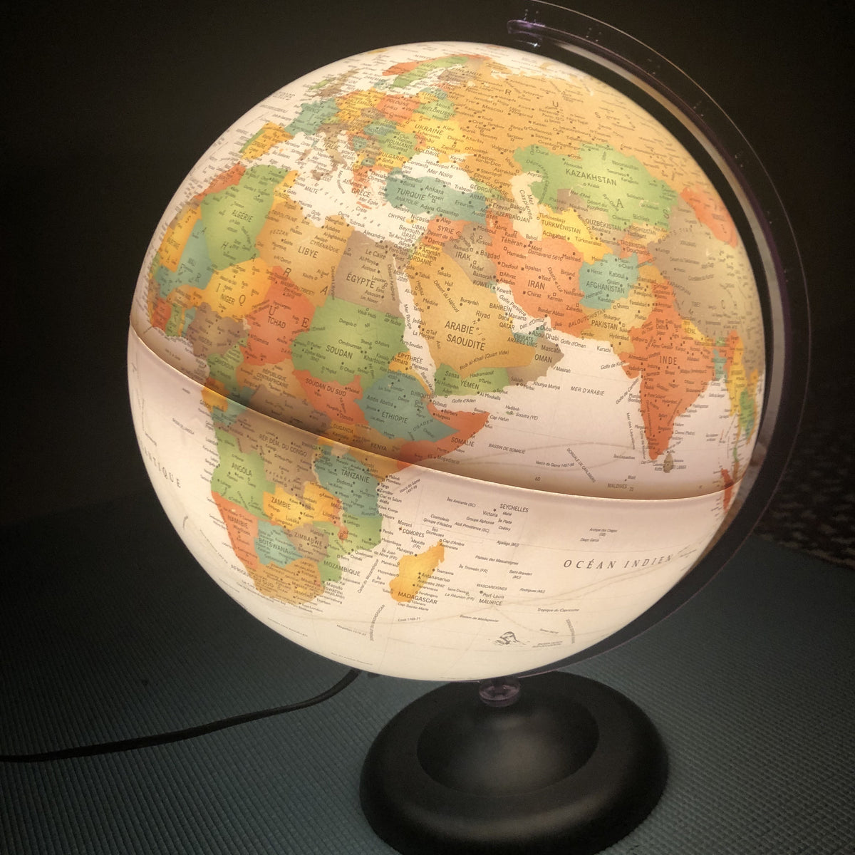 Globe terrestre lumineux