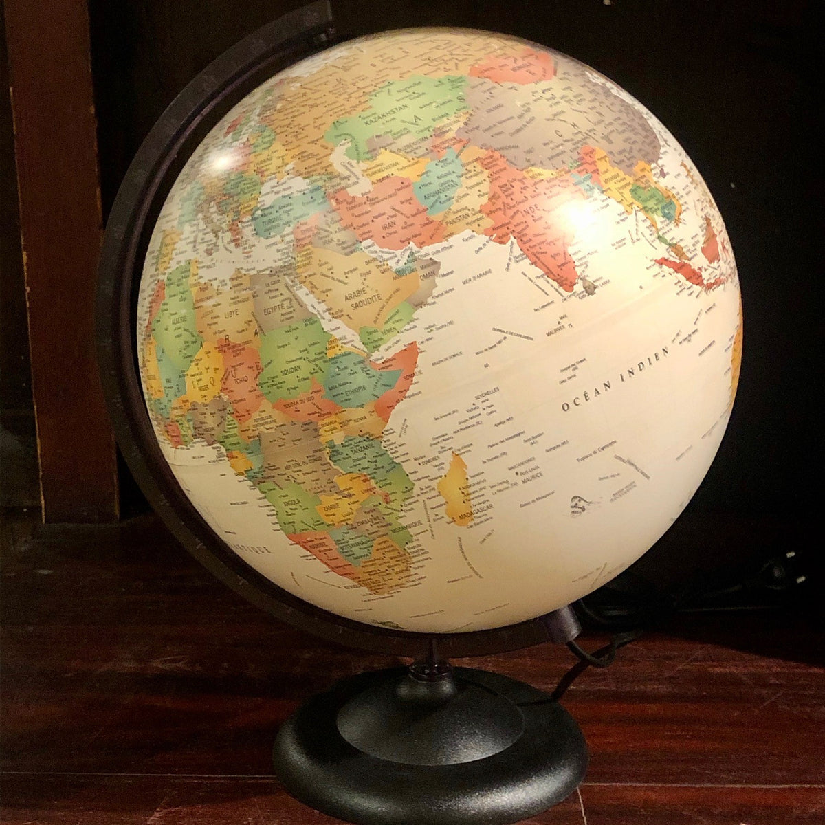 Globe terrestre lumineux