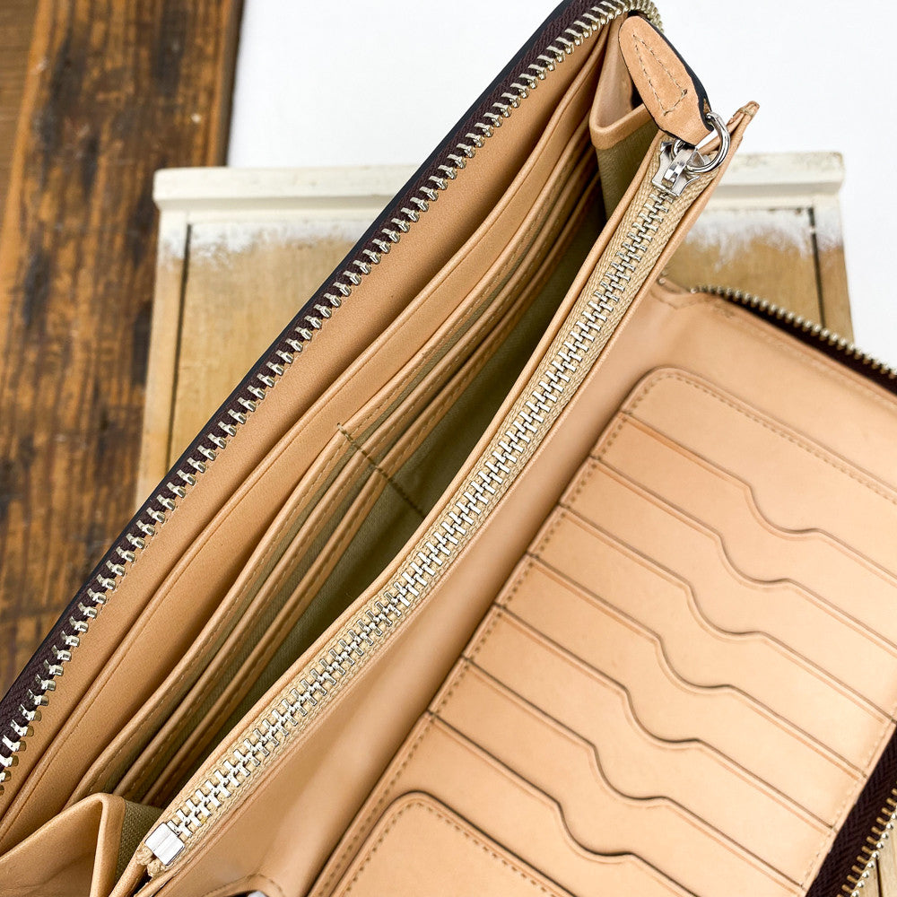 Grand porte-feuille en cuir zippé marron