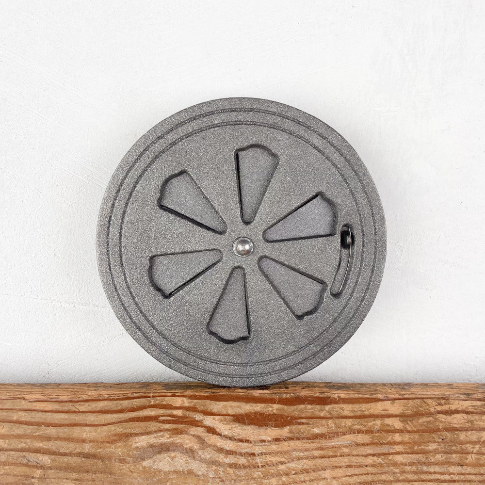 Grille d'aération en fonte réglable Ø15cm