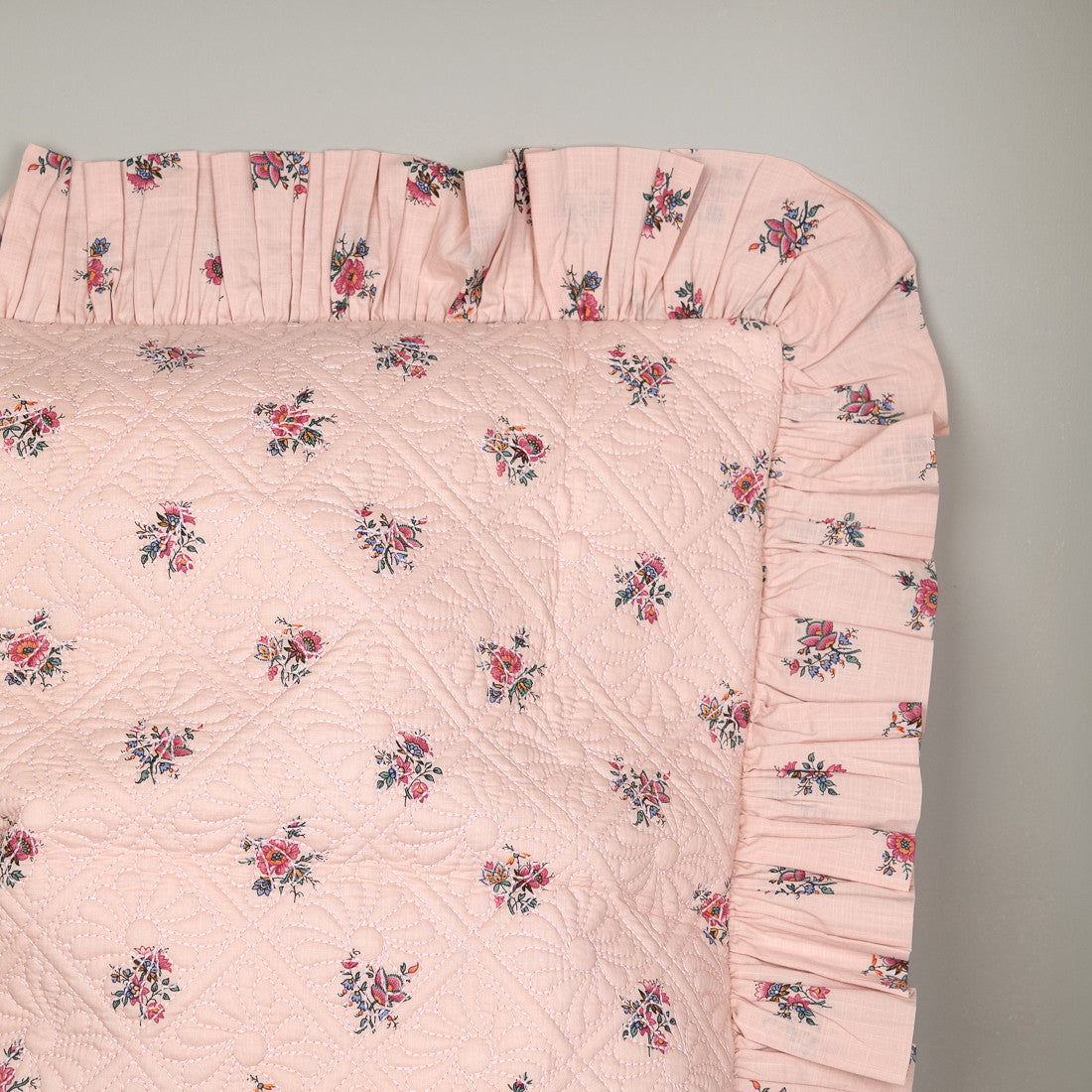 Housse de coussin à volant