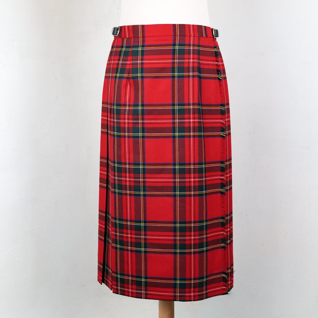 Long tartan kilt in red Royal Stewart wool