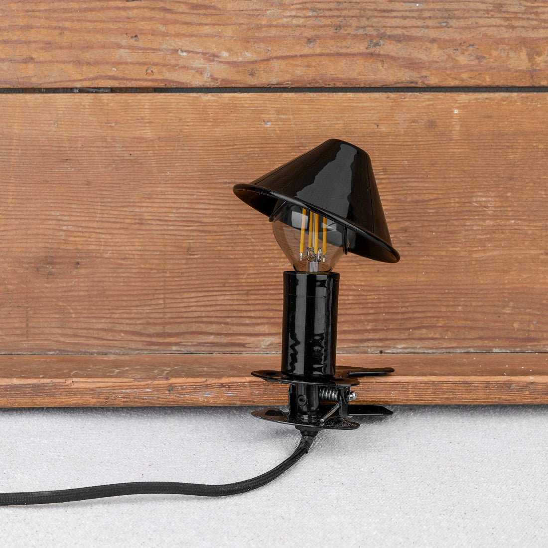 Lampe à pince noire