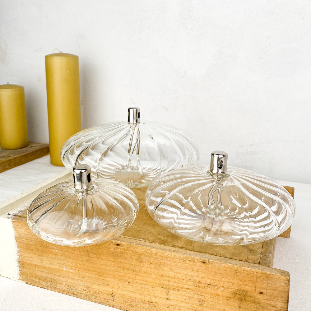 Lampe à huile ellipse striée