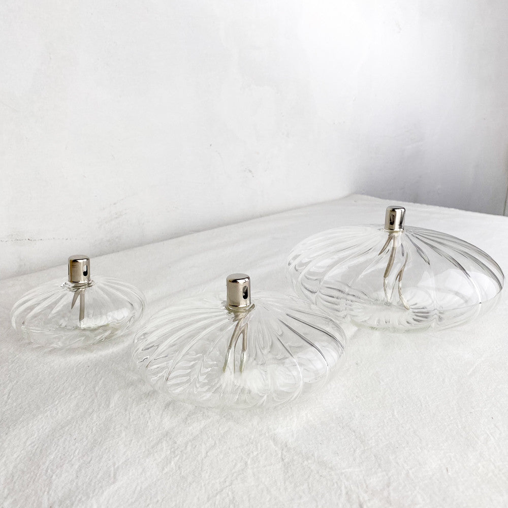 Lampe à huile ellipse striée