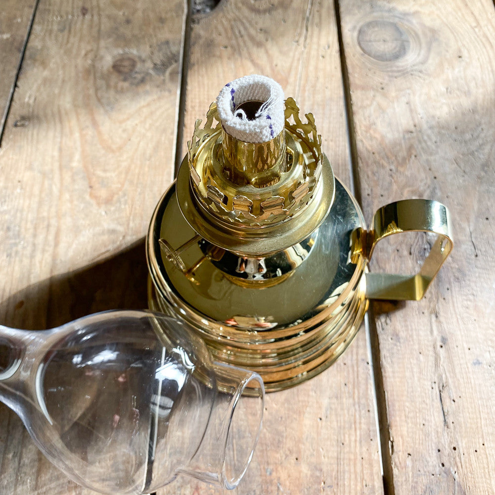 Lampe à pétrole en laiton poli