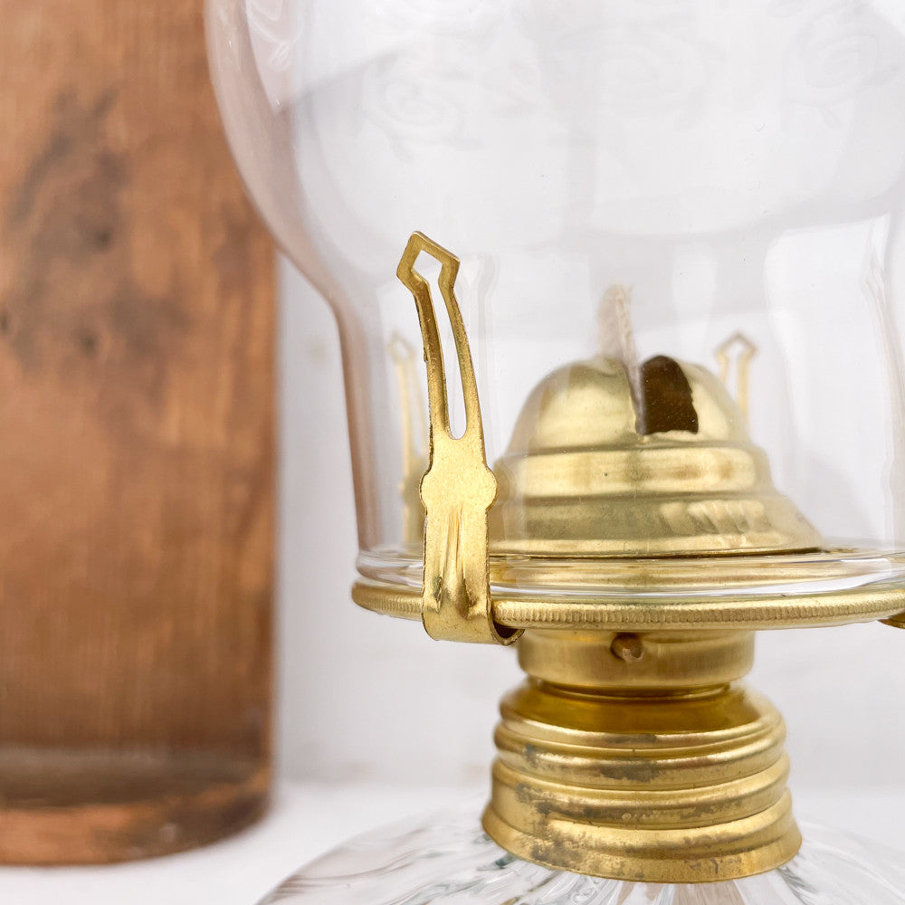 tete de lampe à pétrole en laiton fabriqué au Portugal