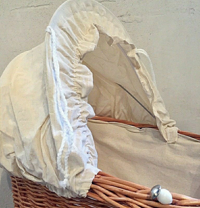 Landau en osier écru