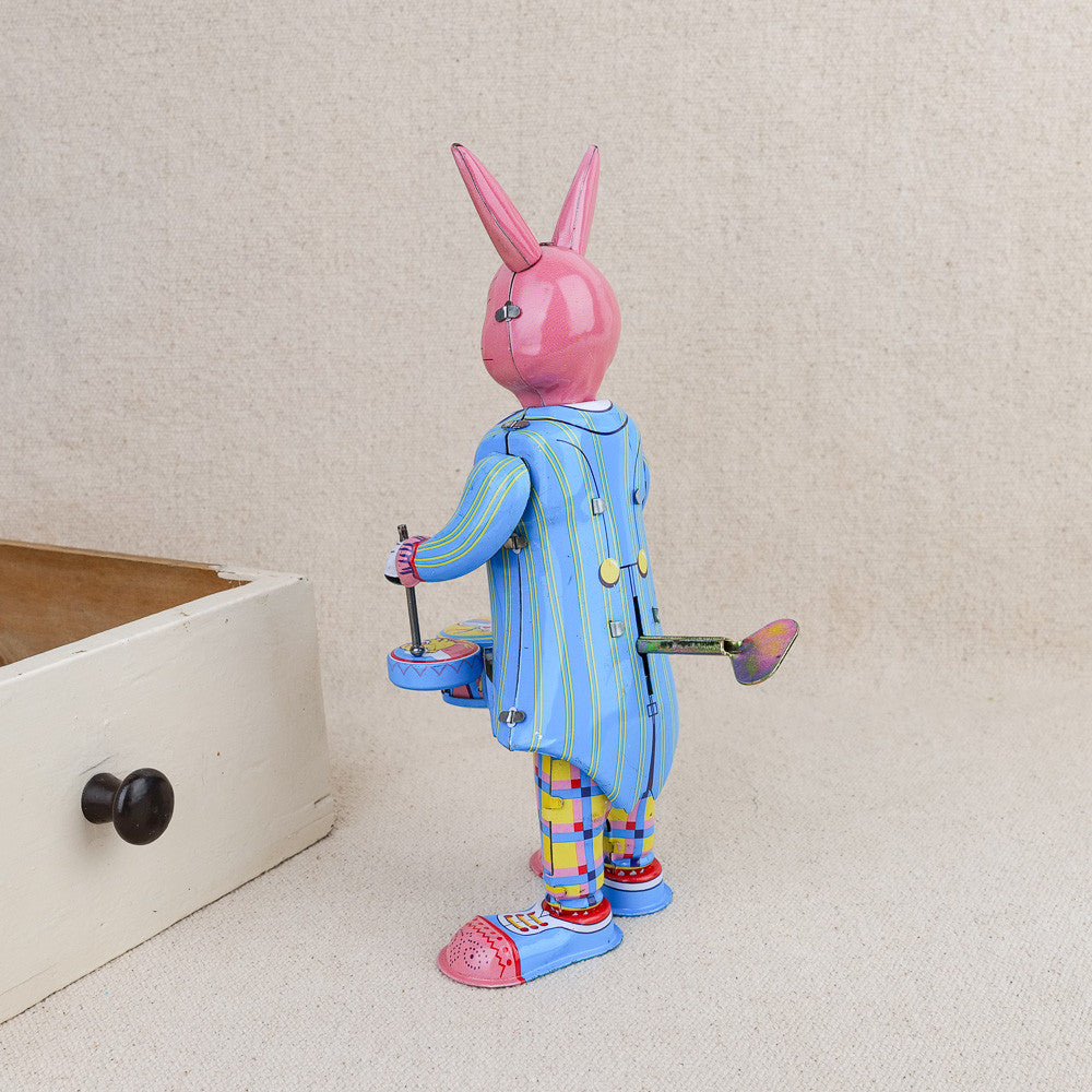 Lapin batteur mécanique vintage