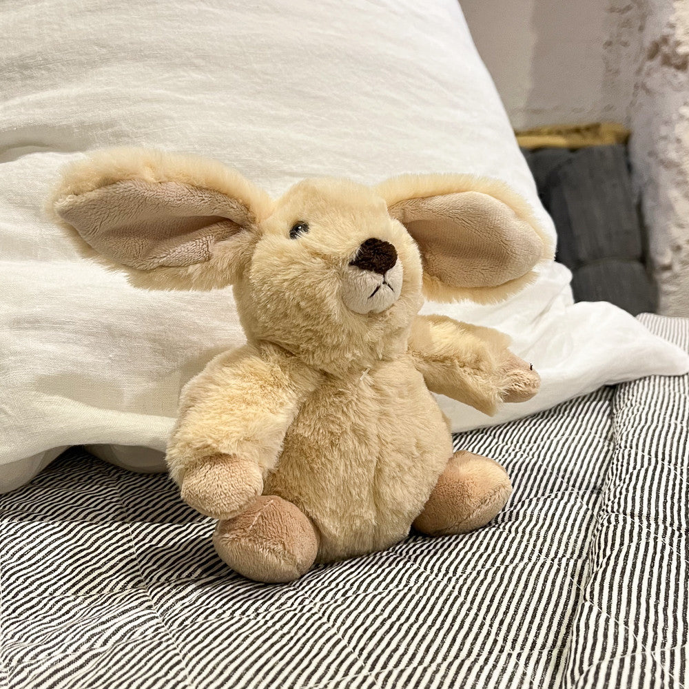 Lapin en peluche