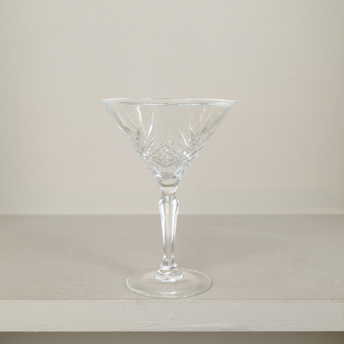 Lot 6 verres à Martini