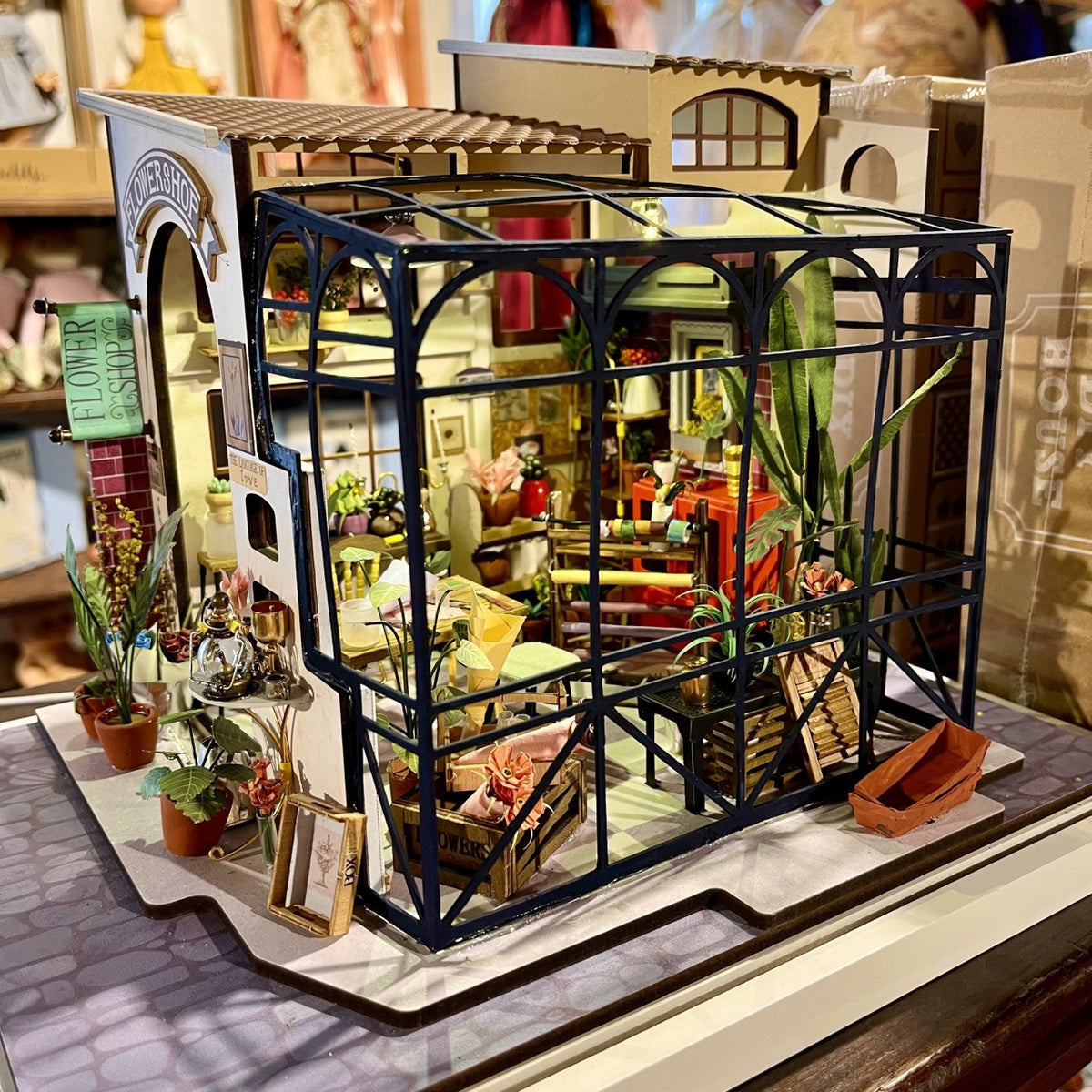 Magasin de fleurs miniature à monter