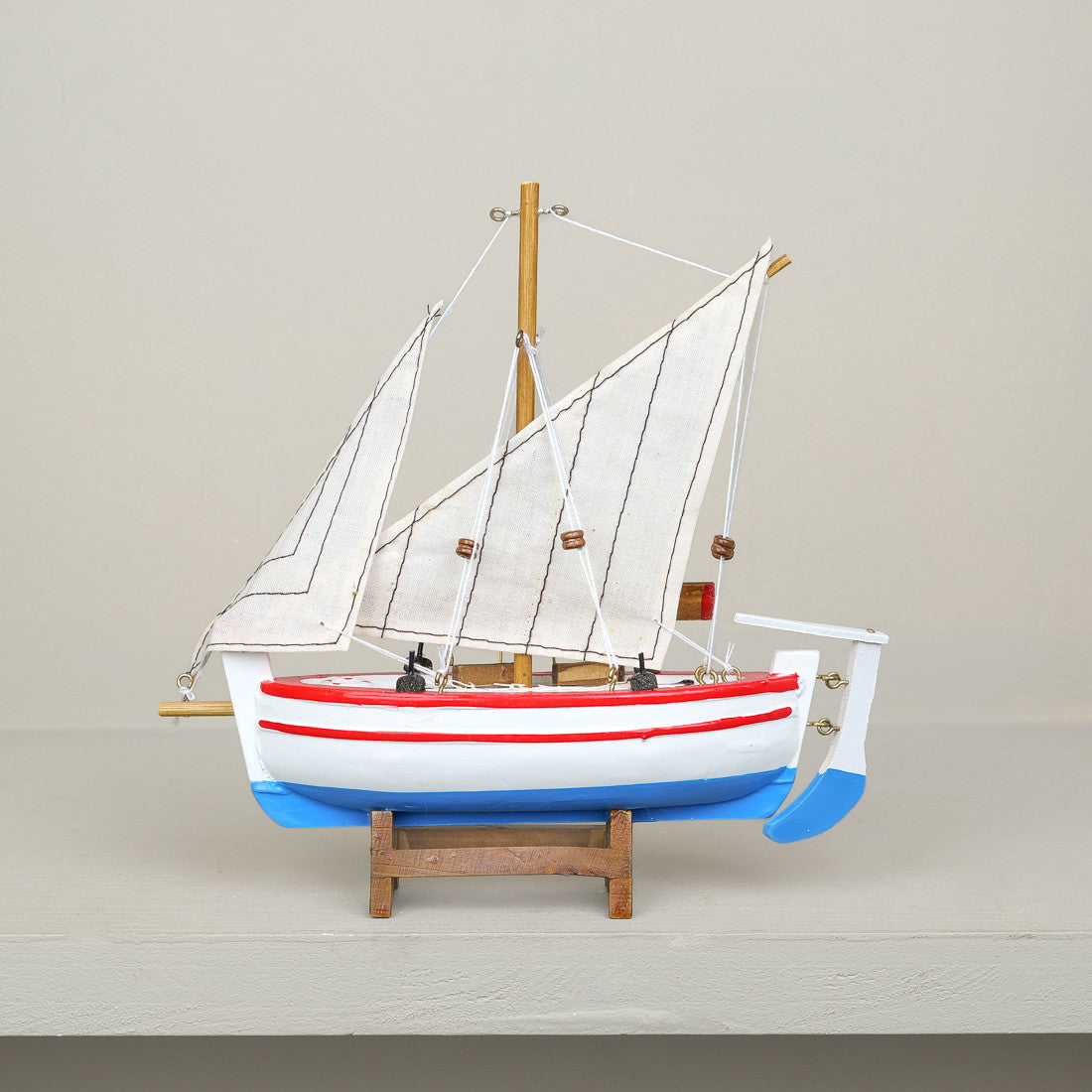 Maquette pointu 20 cm