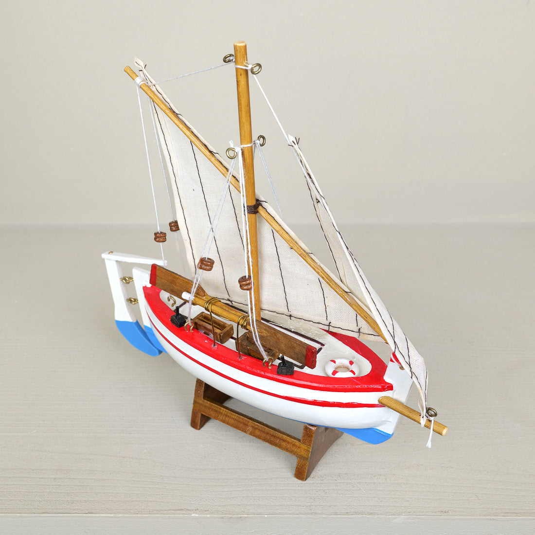 Maquette pointu 20 cm