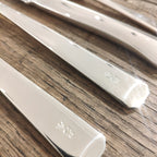 Ménagère acier monobloc 16p
