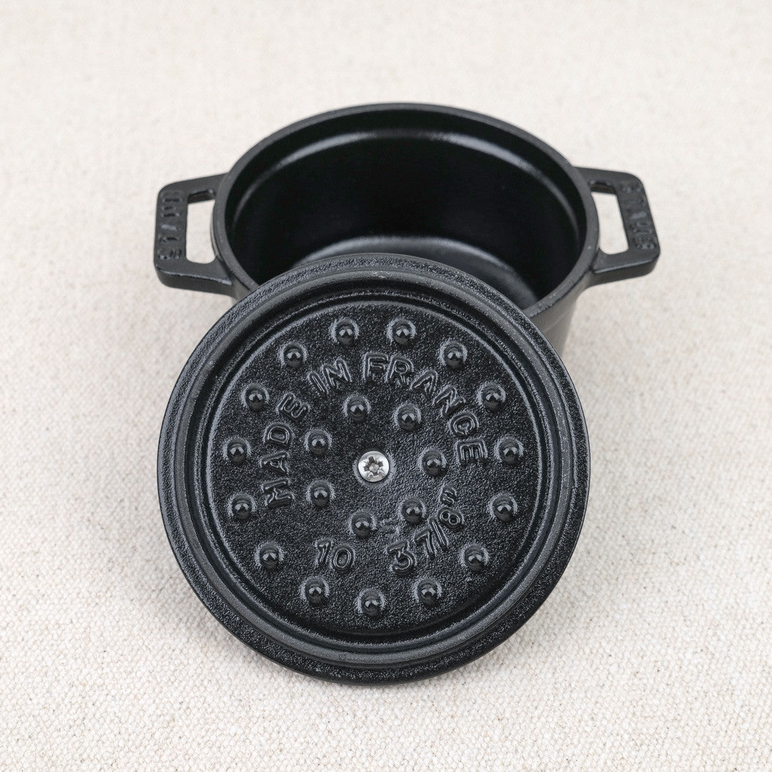 Mini cocotte pour une personne en fonte Staub