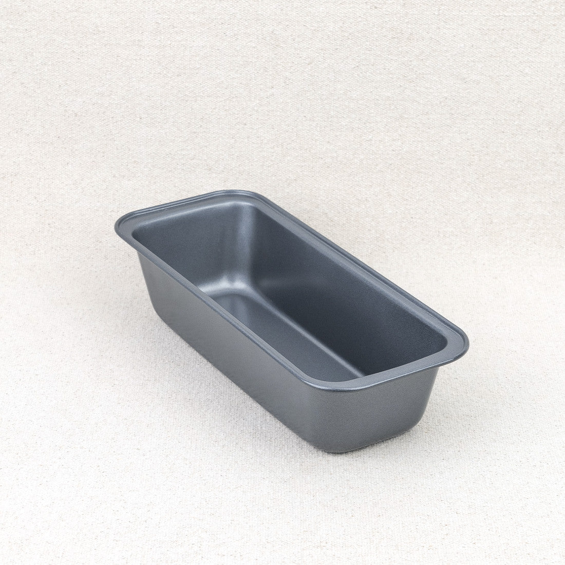 Grand modèle : L 26 cm x L 10 cm x H 6,5 cm