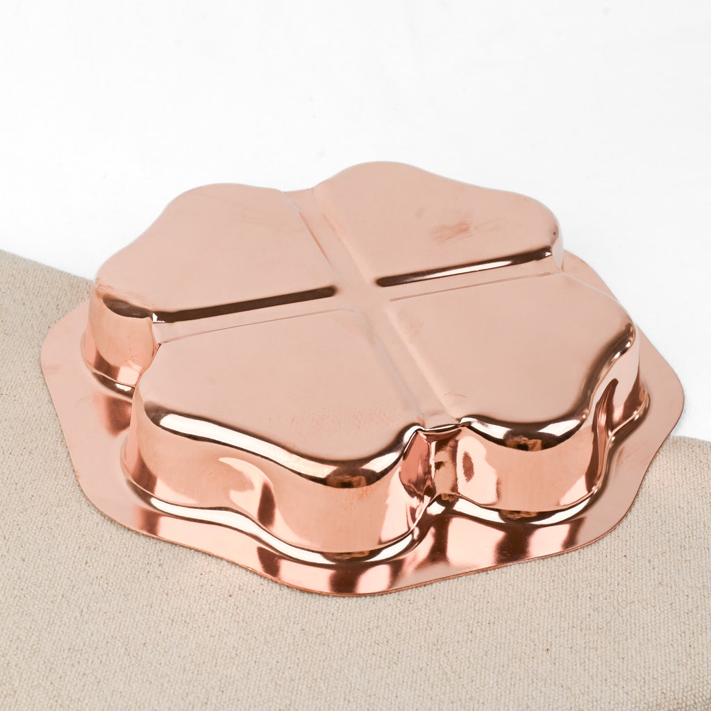 Moule à gâteaux trèfle en cuivre