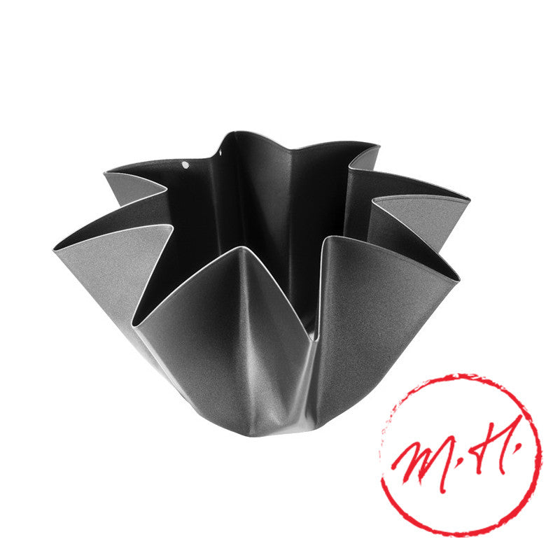 Moule à Pandoro MAUVIEL en acier