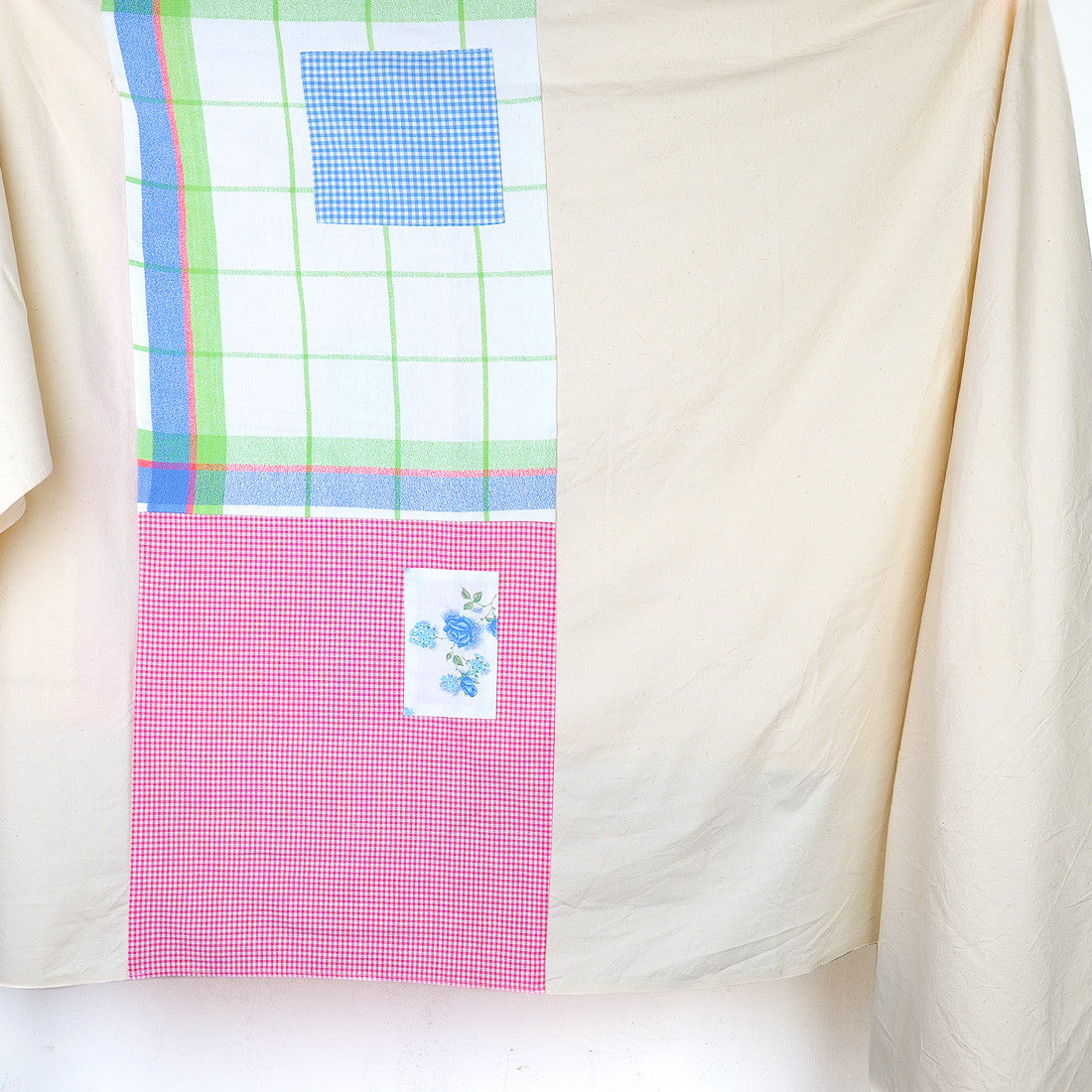 Nappe patchwork pièce unique rose bleu vert