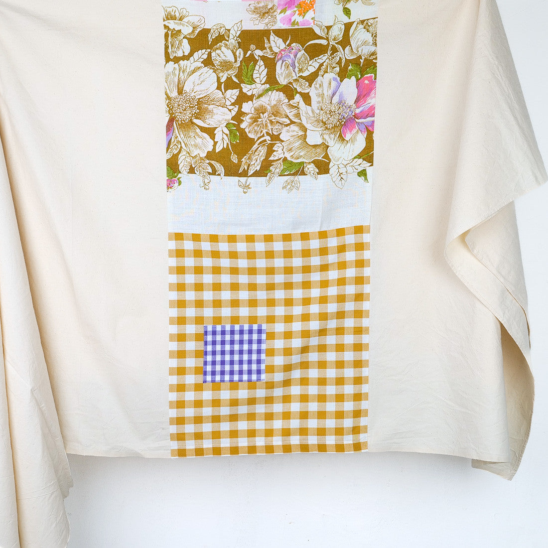 Nappe patchwork pièce unique rose bleu vert violet sépia