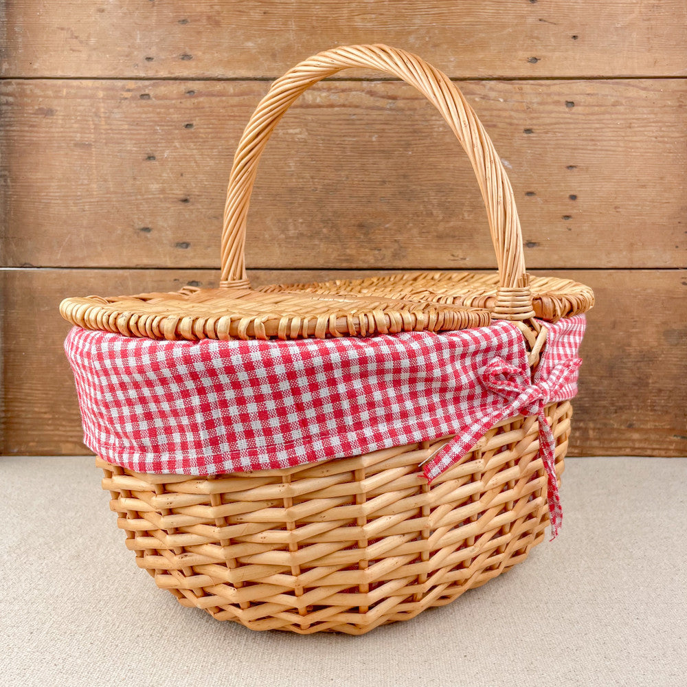 Panier motif Vichy rouge