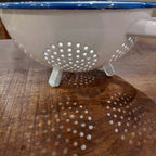 Passoire émail blanc Ø22cm
